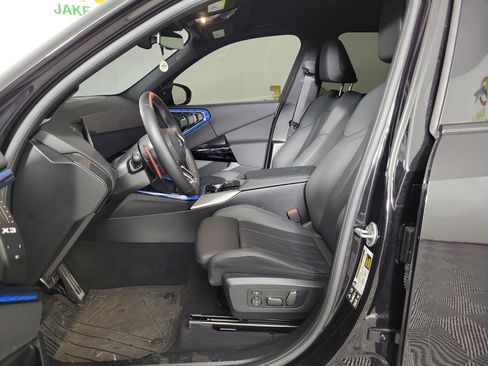 Certified 2025 BMW X3 M50 w/ Premium Package image 5