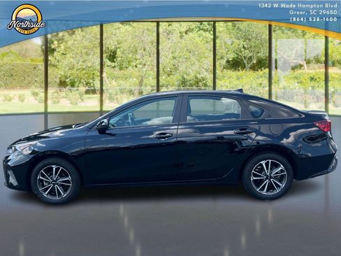 Used 2023 Kia Forte LXS FWD image 19