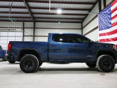 Used 2019 GMC Sierra 1500 AT4 w/ AT4 Premium Package AWD/4WD image 13