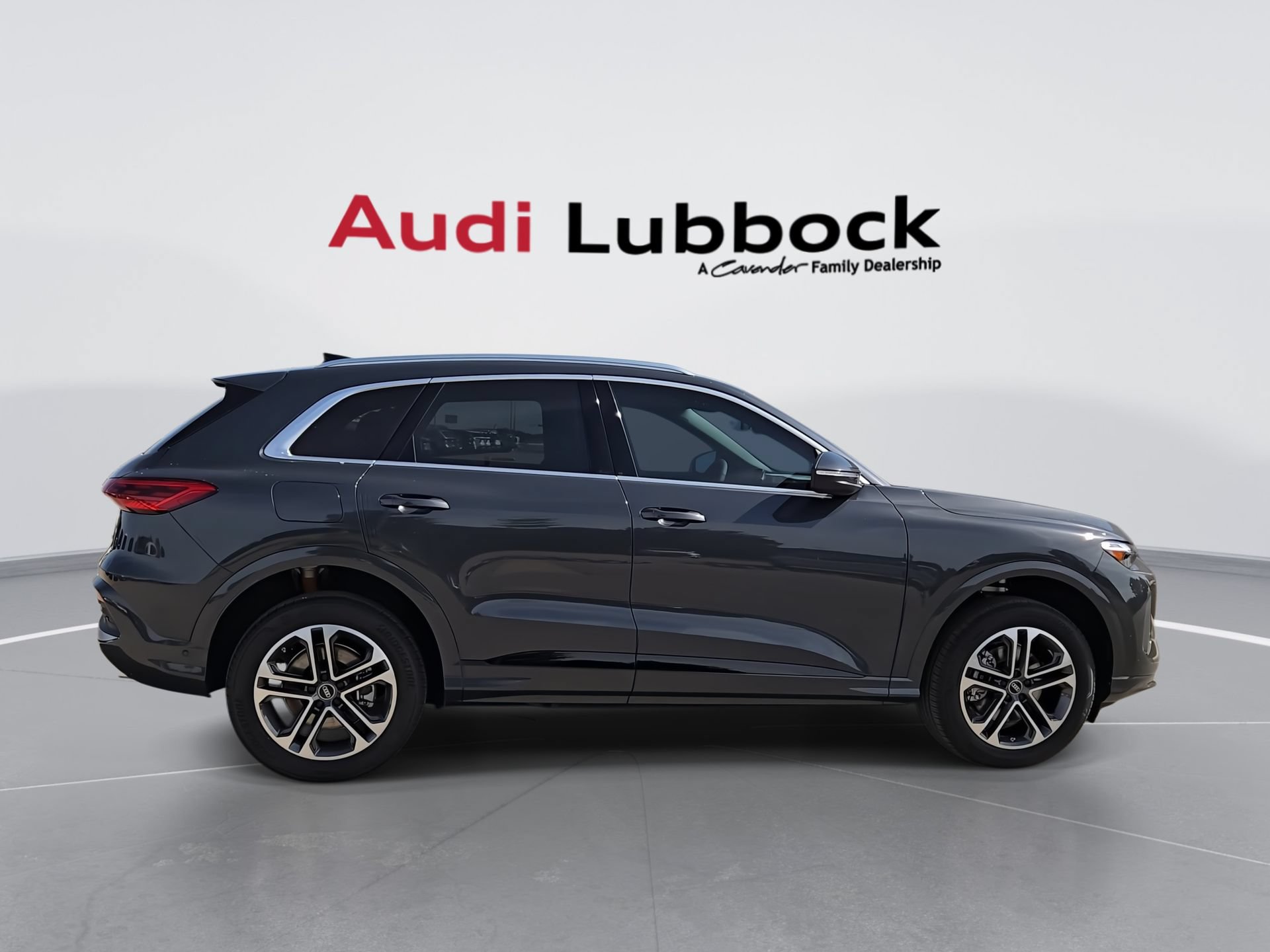 New 2026 Audi Q5 Premium AWD/4WD image 9