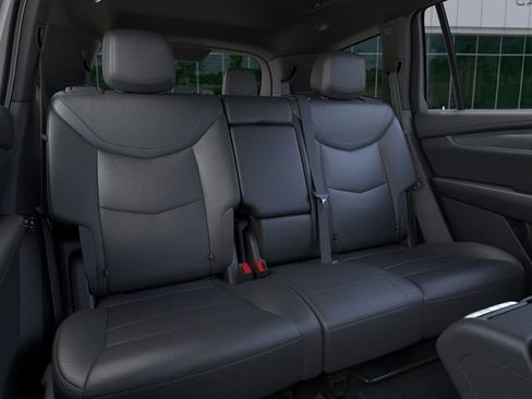 New 2025 Cadillac XT6 Luxury image 19