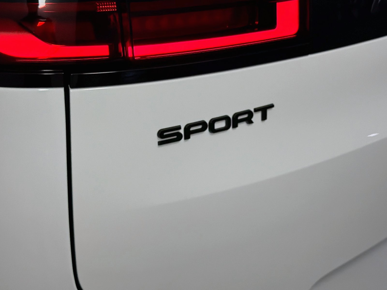 New 2026 Land Rover Range Rover Sport Dynamic SE AWD/4WD image 30