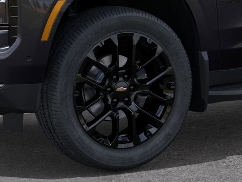 New 2026 Chevrolet Suburban RST w/ Comfort Package AWD/4WD image 9