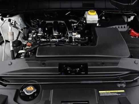 Certified 2025 Nissan Pathfinder SV w/ SV Premium Package image 29