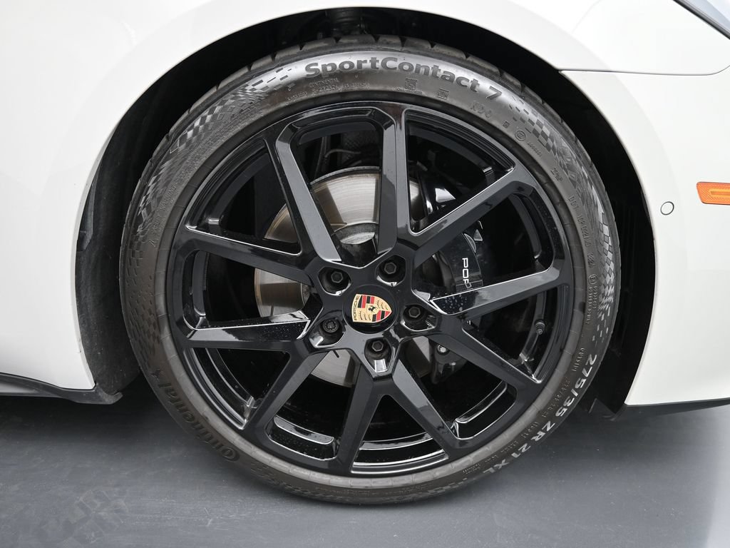 Certified 2025 Porsche Panamera RWD image 31