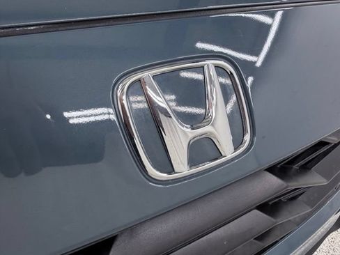 Used 2024 Honda HR-V Sport image 11