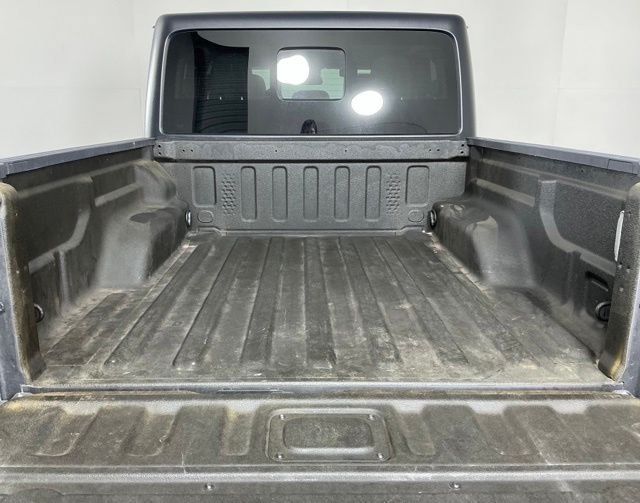 Used 2024 Jeep Gladiator Sport AWD/4WD image 23