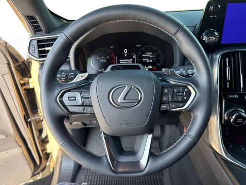 Certified 2025 Lexus LX 700h Overtrail image 29