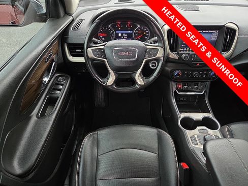 Used 2020 GMC Terrain Denali w/ Denali Premium Package image 12