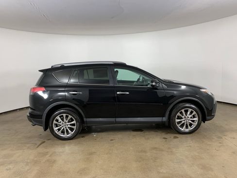 Used 2017 Toyota RAV4 Limited image 7