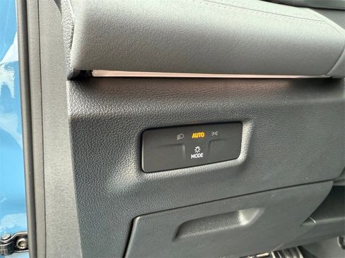 New 2026 Volkswagen Tiguan SE R-Line image 19