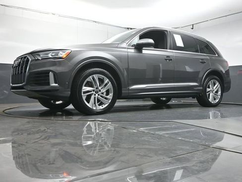 Used 2021 Audi Q7 3.0T Premium Plus w/ Executive Package AWD/4WD image 37