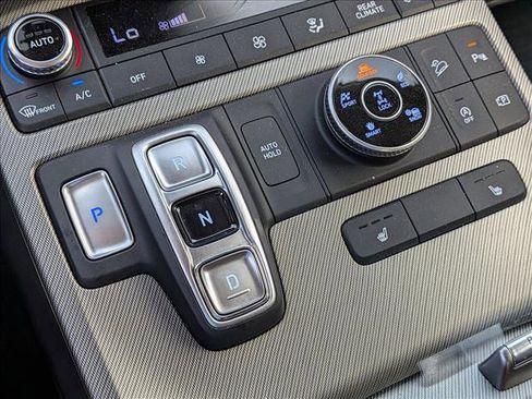 Used 2024 Hyundai Palisade SEL image 9