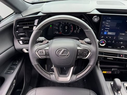 Used 2023 Lexus RX 350 Premium w/ Accessory Package AWD/4WD image 17