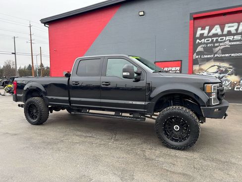 Used 2020 Ford F350 Lariat image 2