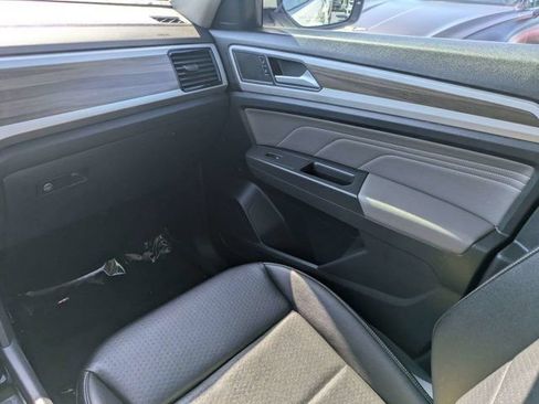 Used 2023 Volkswagen Atlas SEL AWD/4WD image 15
