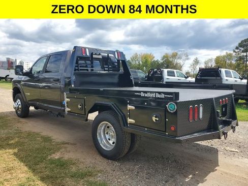 New 2025 RAM 3500 Big Horn image 4