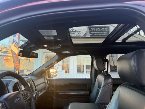 Used 2020 Ford Expedition Max XLT w/ Equipment Group 202A image 35