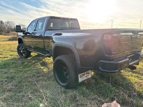 Used 2021 GMC Sierra 3500 Denali w/ Denali Ultimate Package image 5