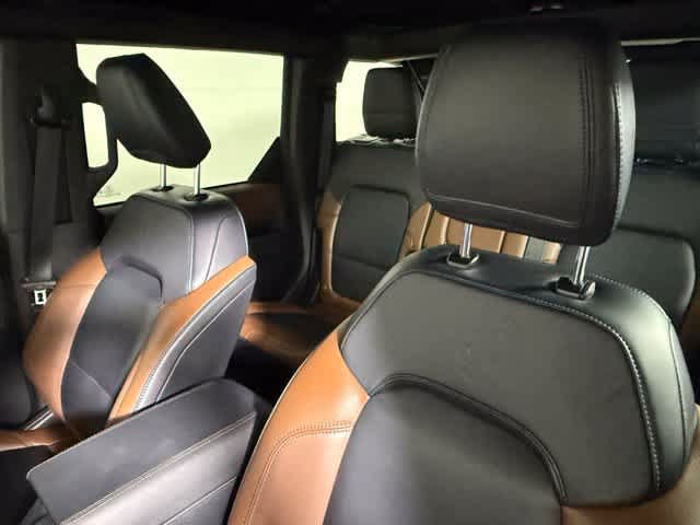 Used 2024 Ford Bronco Outer Banks AWD/4WD image 38