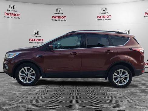 Used 2018 Ford Escape SEL FWD image 2