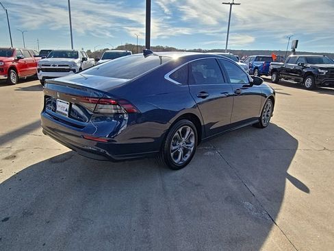 Used 2024 Honda Accord EX image 6