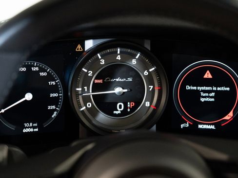 Certified 2024 Porsche 911 Turbo S AWD/4WD image 19