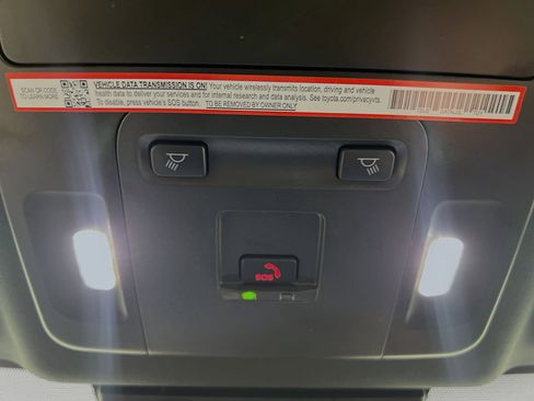 Used 2026 Toyota Camry SE w/ Multimedia Upgrade Package FWD image 21