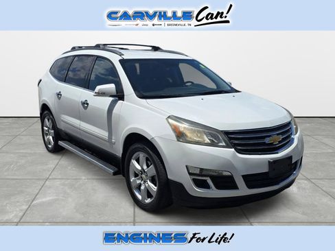 Used 2017 Chevrolet Traverse LT w/ Traveler's Package FWD image 1