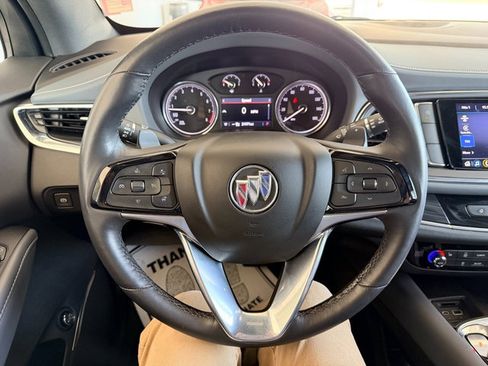 Used 2024 Buick Enclave Essence w/ Experience Buick Package FWD image 17