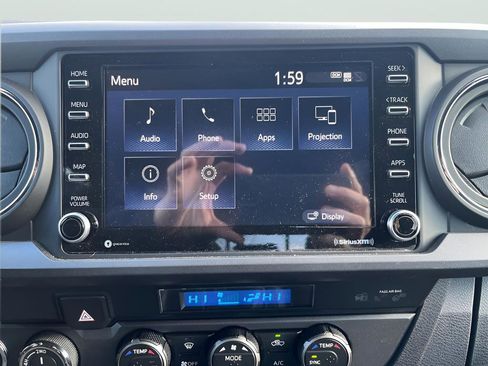 Used 2023 Toyota Tacoma TRD Off-Road image 26