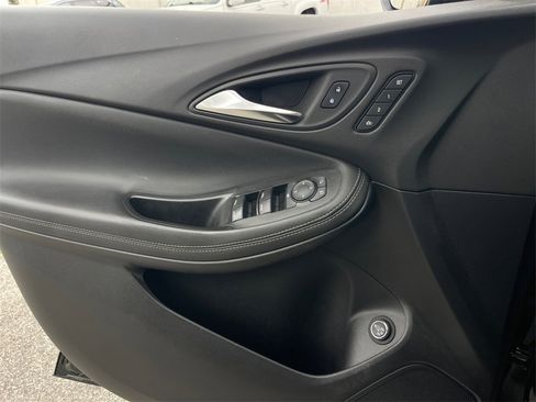 Used 2023 Buick Encore GX Essence w/ Experience Buick Package image 20