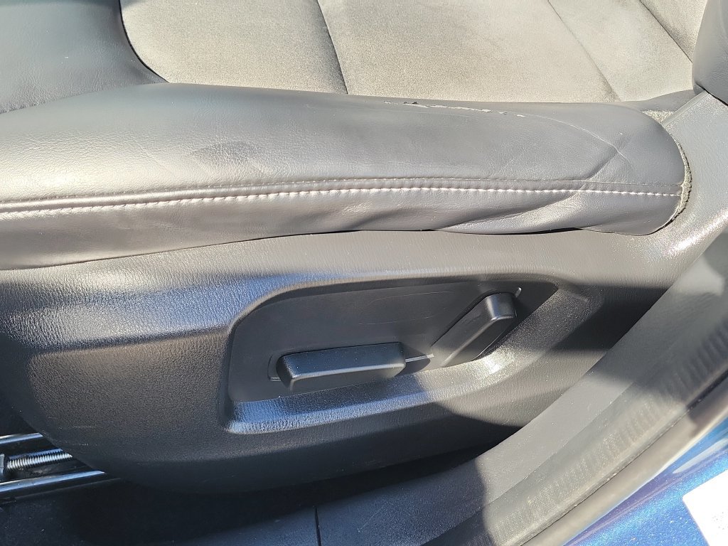 Used 2018 MAZDA CX-5 Touring w/ Preferred Equipment Package FWD image 22