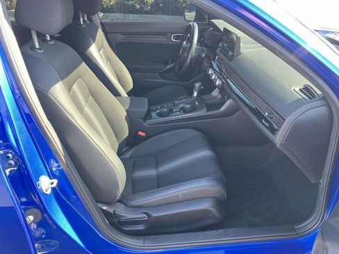 Used 2023 Honda Civic Sport image 30