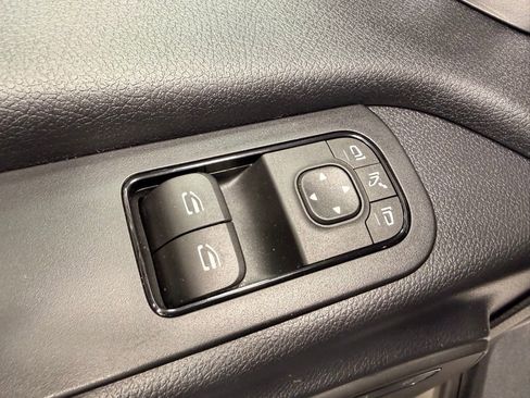 Used 2022 Mercedes-Benz Sprinter 2500 image 26