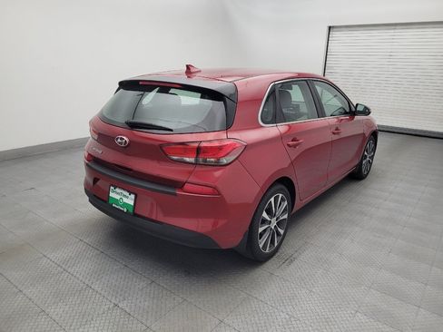 Used 2018 Hyundai Elantra GT w/ Style Package 02 FWD image 9