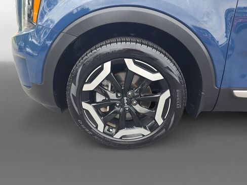 Used 2024 Kia Telluride S w/ S Sunroof Package image 9
