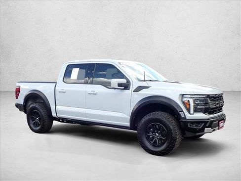 Used 2025 Ford F150 Raptor AWD/4WD image 6