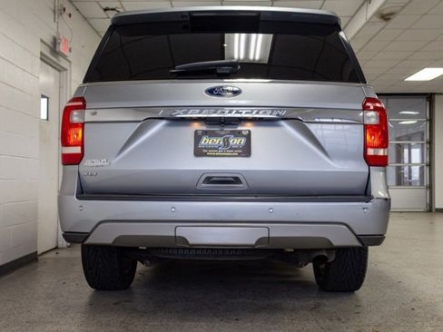Used 2021 Ford Expedition XLT image 4
