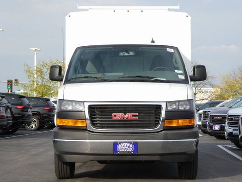 New 2025 GMC Savana 3500 w/ Power Convenience Package RWD image 20