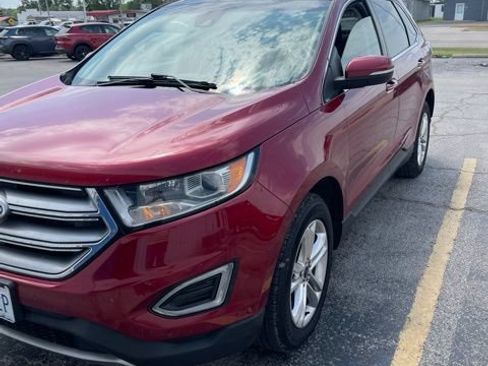 Used 2016 Ford Edge Titanium w/ Equipment Group 302A FWD image 3