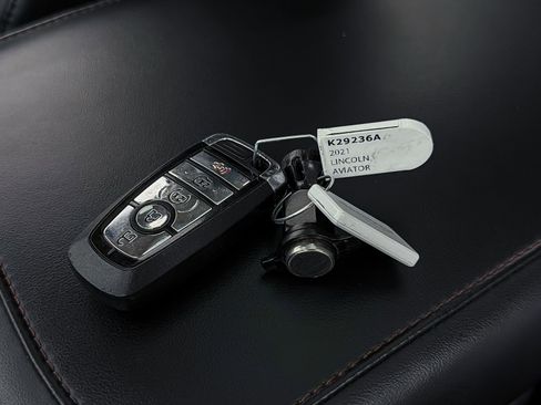 Used 2021 Lincoln Aviator Grand Touring w/ Equipment Group 301A image 34