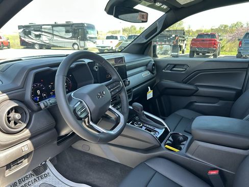 New 2026 Chevrolet Colorado Trail Boss AWD/4WD image 24