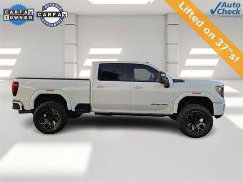 Used 2020 GMC Sierra 2500 AT4 w/ AT4 Premium Package image 6
