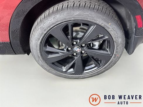Used 2023 Buick Envision Essence w/ Sport Touring Package AWD/4WD image 38