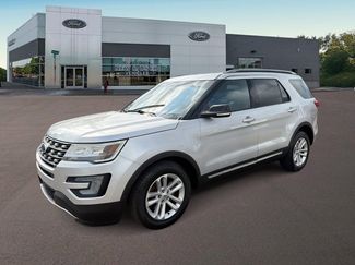 Used 2017 Ford Explorer XLT w/ Equipment Group 202A FWD 360° Tour