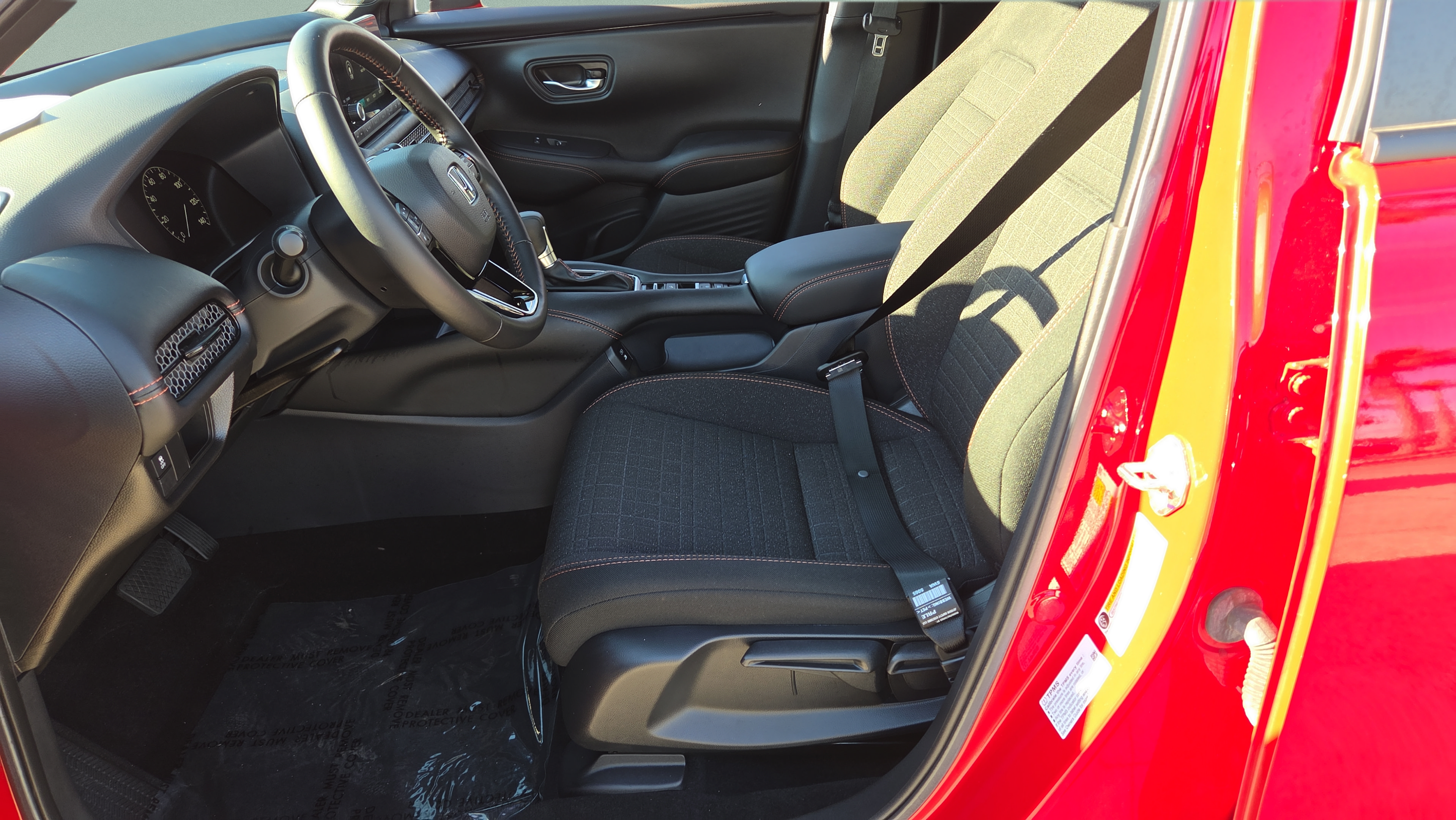 Used 2025 Honda HR-V Sport image 9