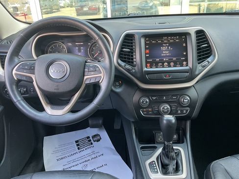 Used 2014 Jeep Cherokee Limited FWD image 14