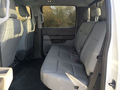 Used 2025 Ford F450 XL w/ 360-Degree Camera Package image 12