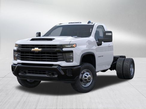 New 2026 Chevrolet Silverado 3500 W/T AWD/4WD image 7